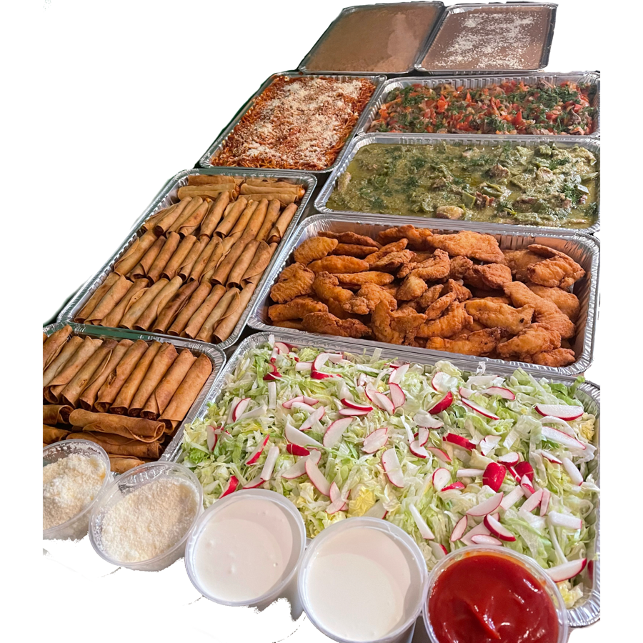 Mesa completa de catering con múltiples charolas